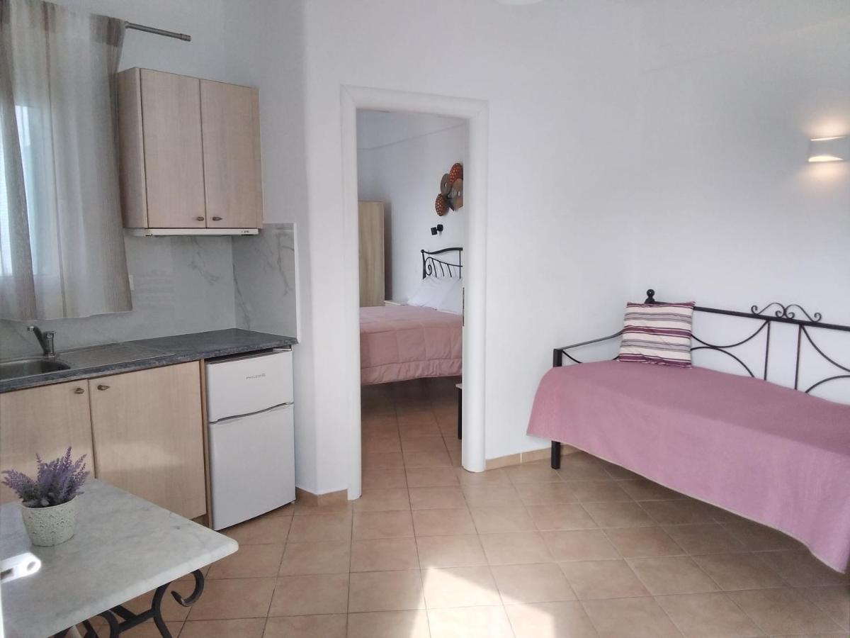 Celeste Apartments Ornos  Buitenkant foto