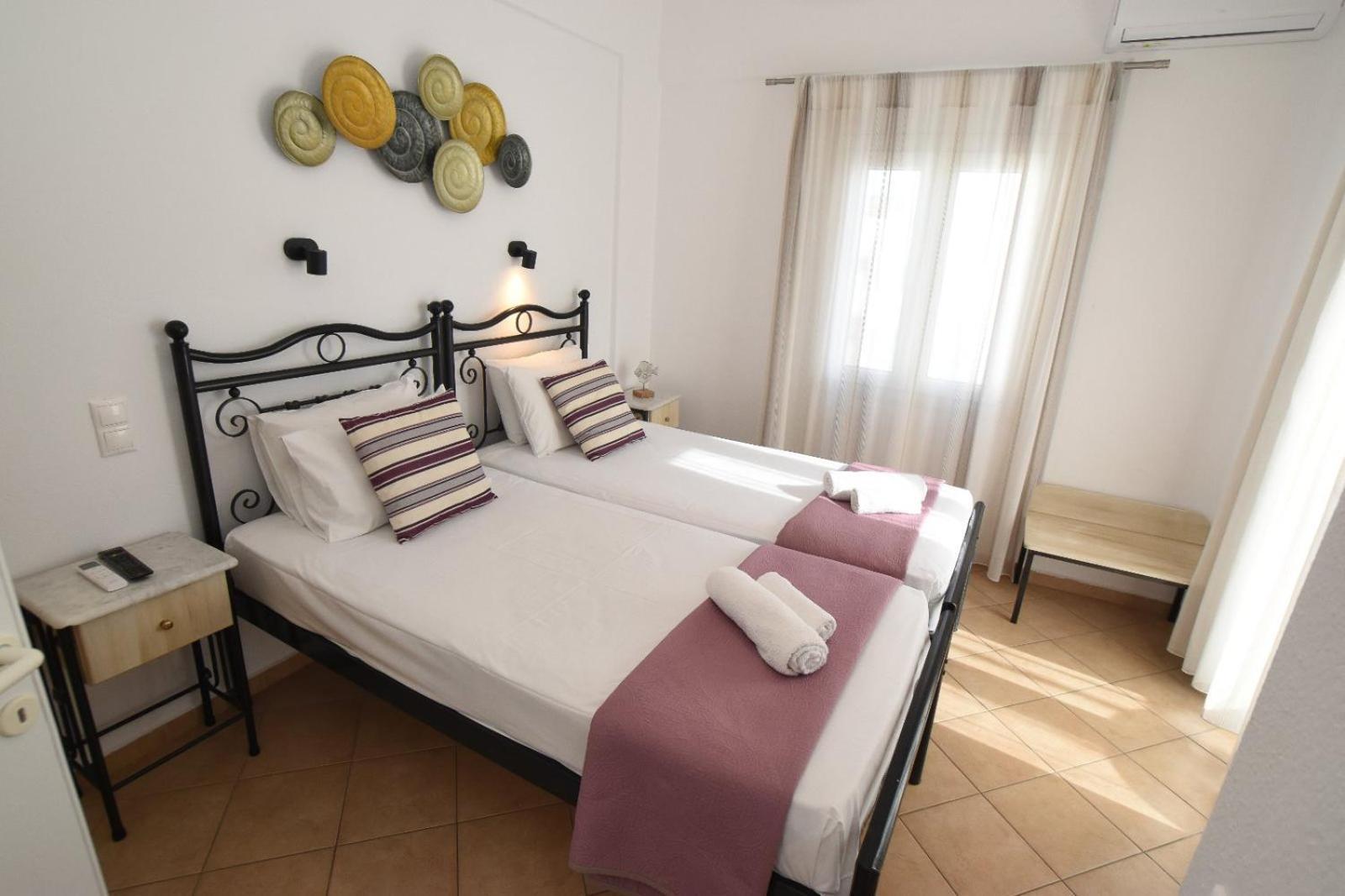 Celeste Apartments Ornos  Buitenkant foto