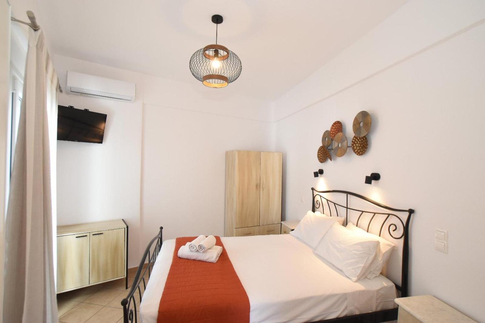 Celeste Apartments Ornos  Kamer foto